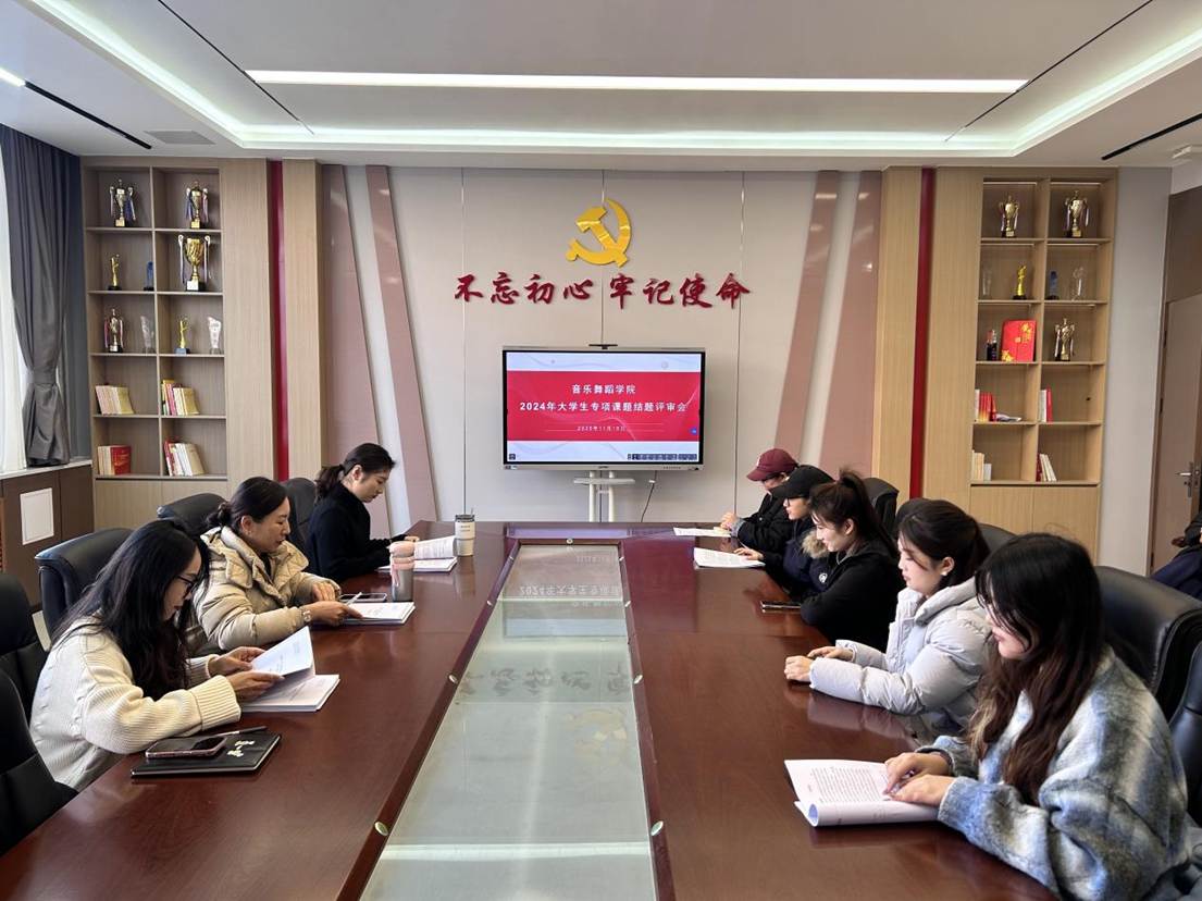 0260c8e1ac79b249e79afe07f0696664